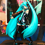 ワンフェス2008冬　「初音ミク」　フィギュアとコスプレ