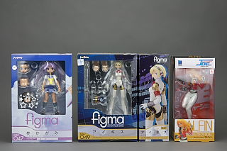 [買い物] figmaアイギス，夏服かがみん，WAVEアルフィン，化物語，レザック66