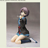 HappySoda » Yuki Nagato Kneeling