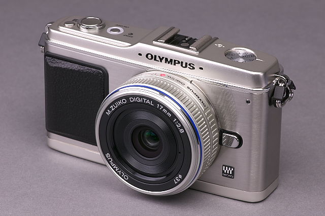 [DSCレビュー] OLYMPUS PEN E-P1 (外観編)