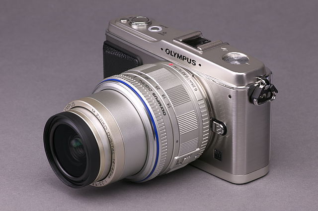 [DSCレビュー] OLYMPUS PEN E-P1 (外観編)