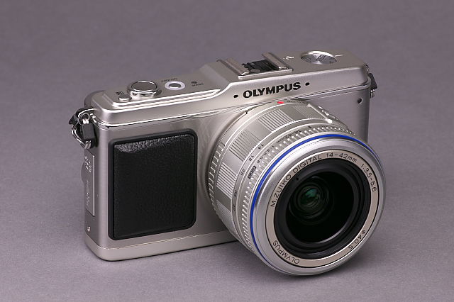 [DSCレビュー] OLYMPUS PEN E-P1 (外観編)