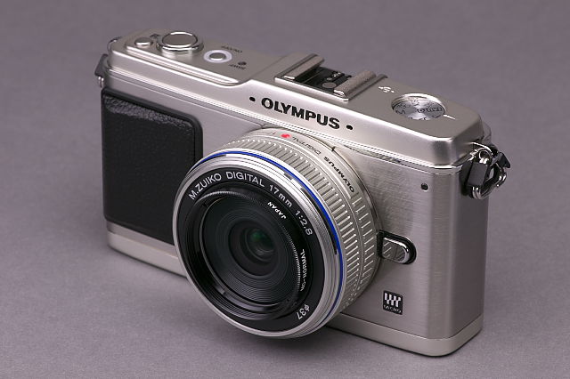 [DSCレビュー] OLYMPUS PEN E-P1 (外観編)