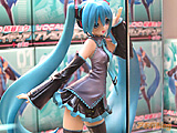 初音ミク プレミアムフィギュア　「プライズってレベルじゃねーぞ！」 - アキバBlog