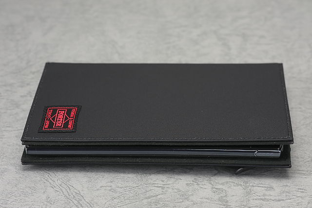 [ガジェットレビュー] Sony Reader PRS-650用 ソニーストア限定 吉田カバンオリジナルカバー