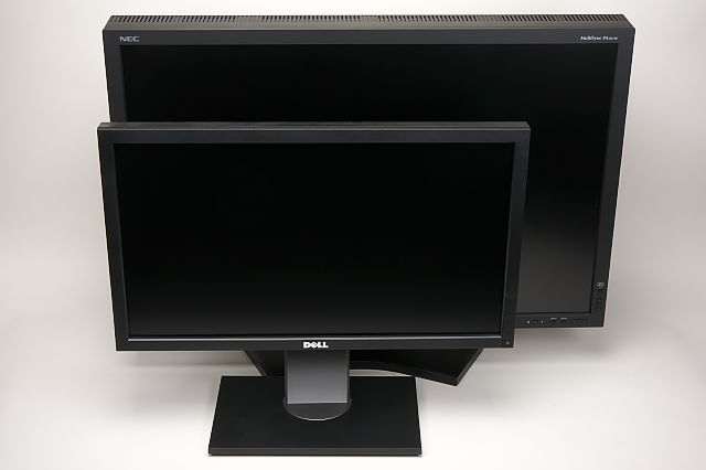 [PCレビュー] NEC 29.8型液晶ディスプレイ MultiSync LCD-PA301W